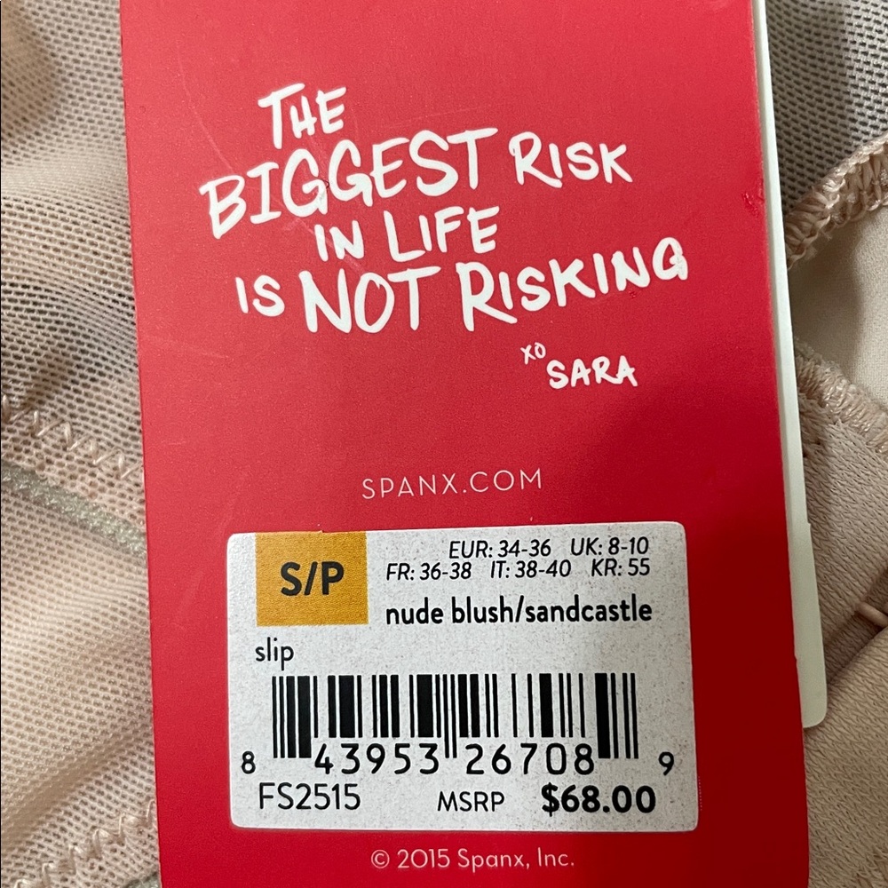 SPANX Light Control Colorblock Slip size Small - Picture 9 of 12